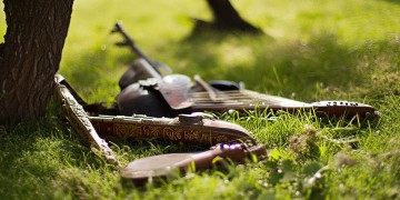 拨歌究竟是什么意思？