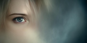 深情又忧郁的眼睛究竟出自哪首歌？